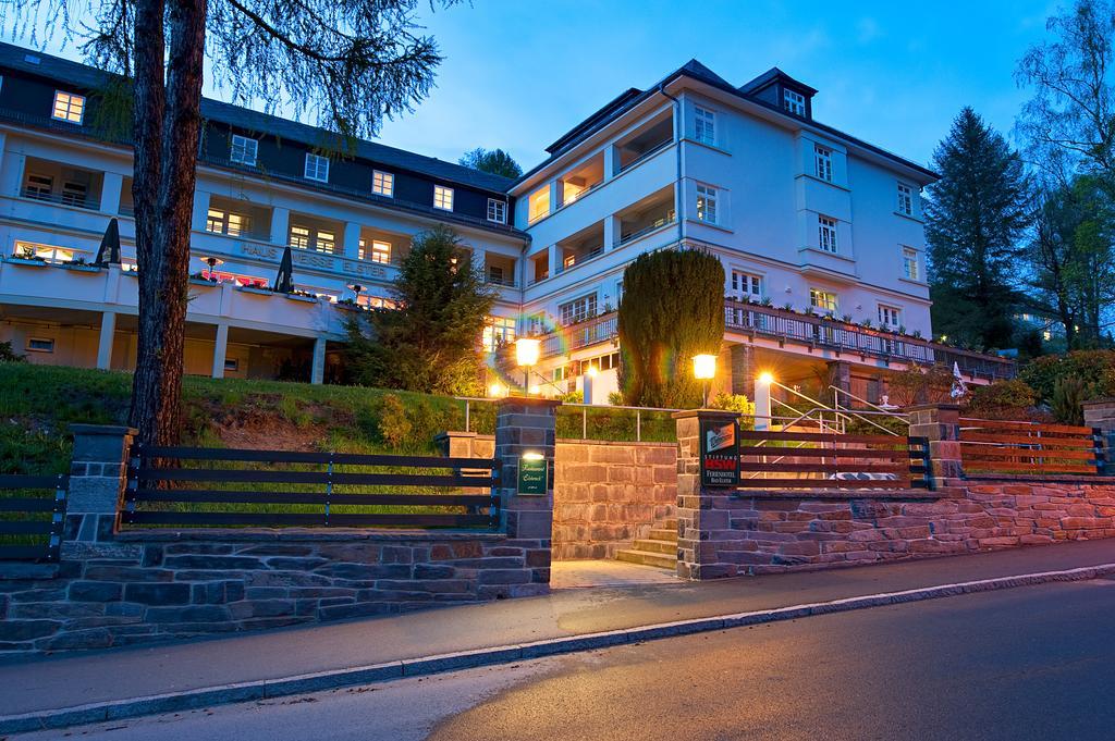 Vitalhotel Weisse Elster บัดเอลสเตอร์ ภายนอก รูปภาพ
