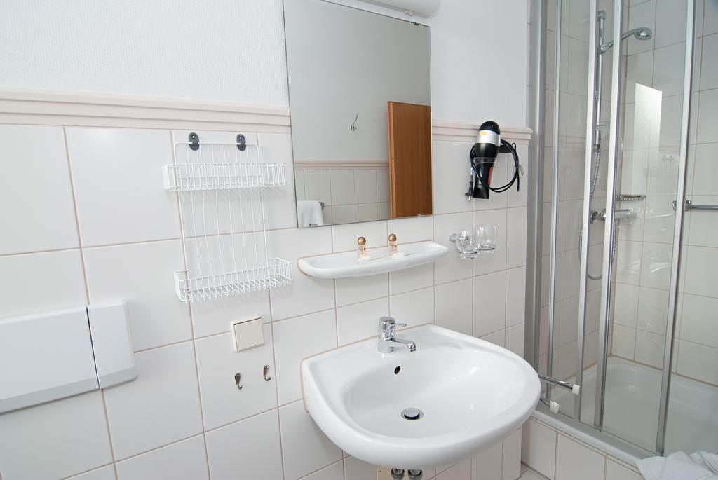 Vitalhotel Weisse Elster บัดเอลสเตอร์ ภายนอก รูปภาพ