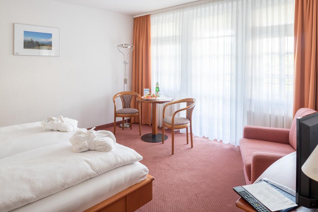 Vitalhotel Weisse Elster บัดเอลสเตอร์ ภายนอก รูปภาพ