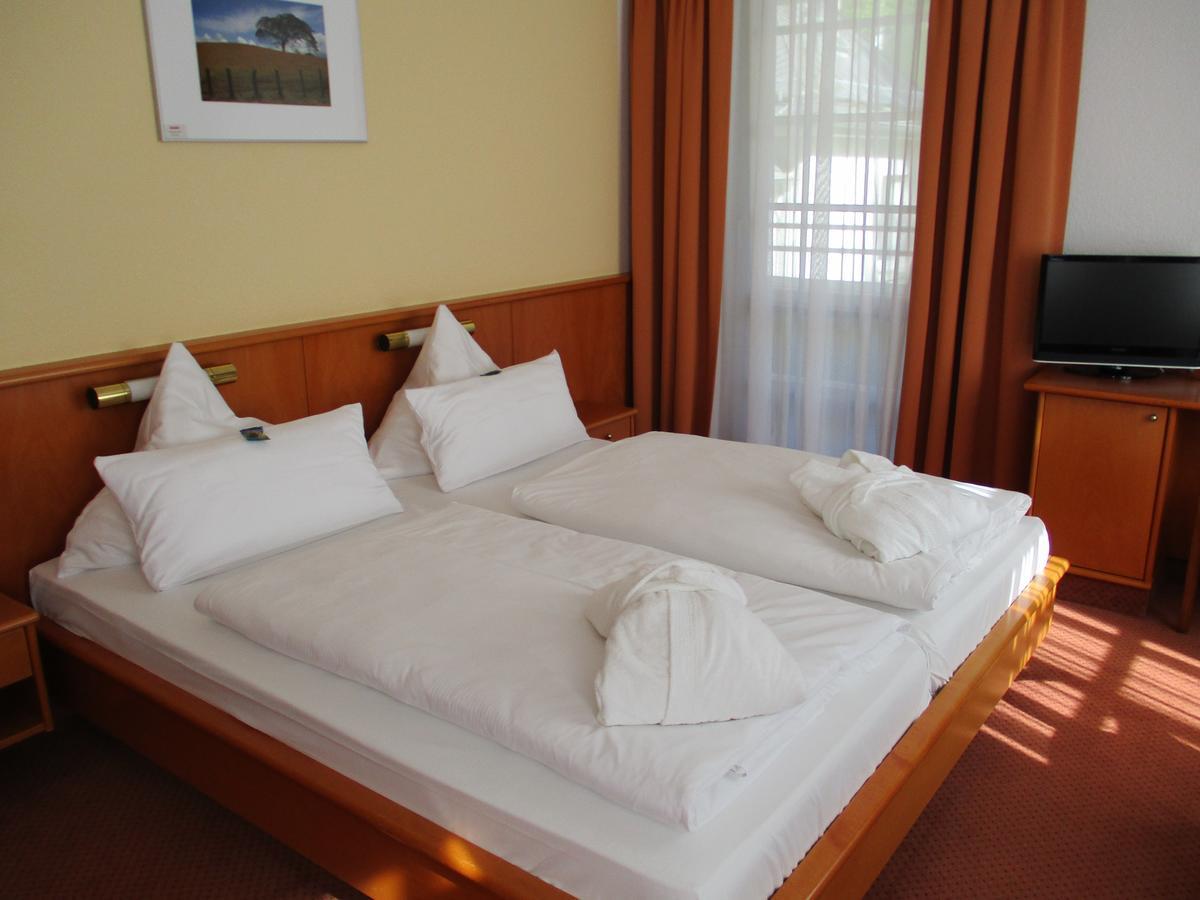 Vitalhotel Weisse Elster บัดเอลสเตอร์ ภายนอก รูปภาพ